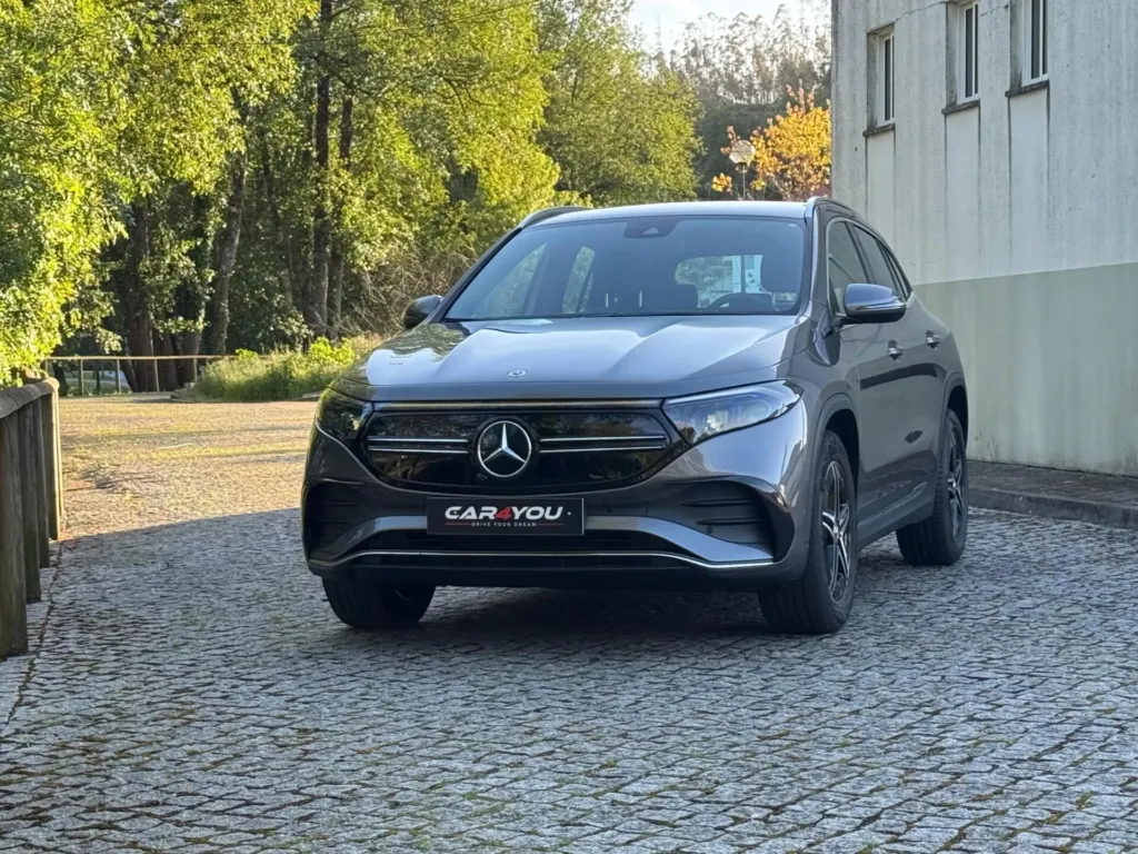 Mercedes-Benz EQA 250 AMG Line — fotografia 8