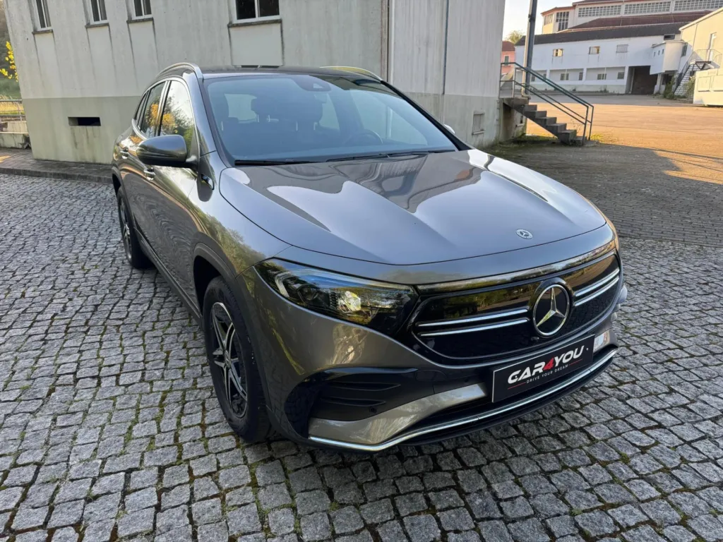 Mercedes-Benz EQA 250 AMG Line — fotografia 10