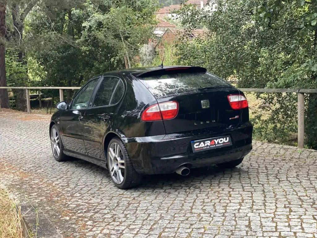 Seat Leon 1.8 T Cupra R — fotografia 15