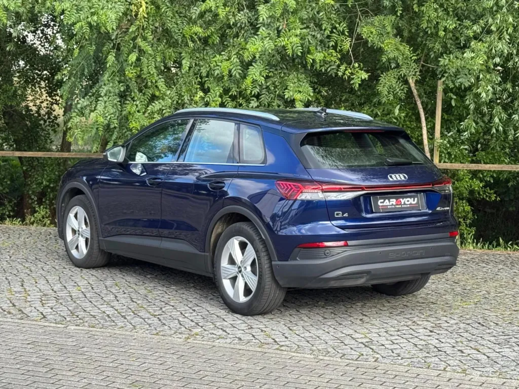 Audi Q4 e-tron 40 63 kWh SE Business — fotografia 4