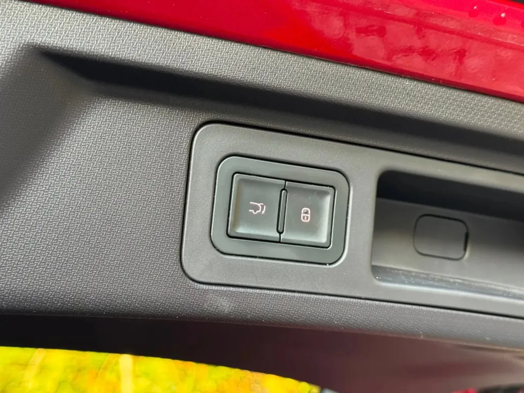 BYD Atto 3 60.48 kWh Design — fotografia 12