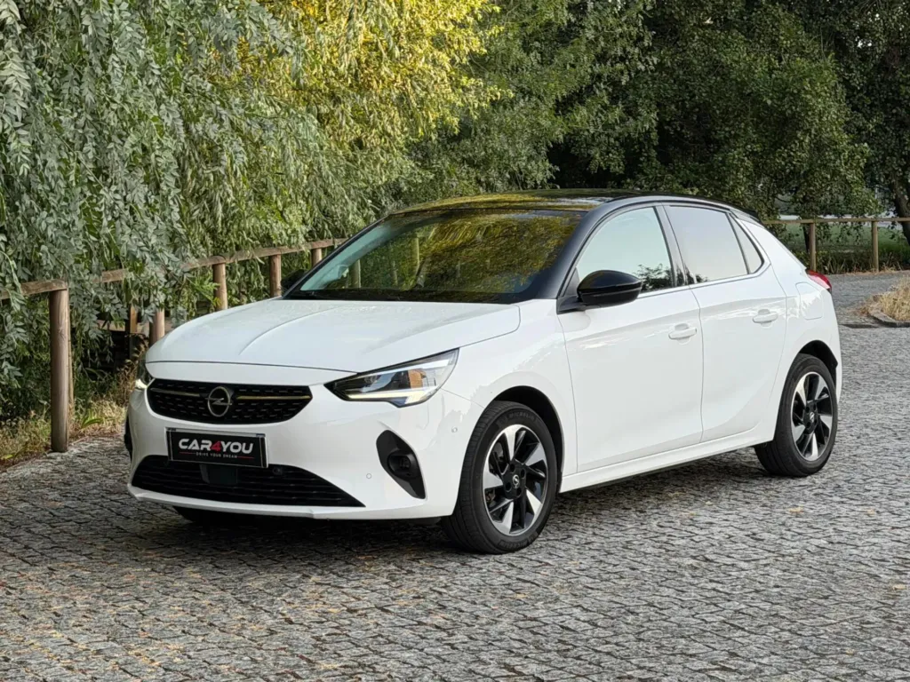 Opel Corsa-e Elegance — fotografia 4