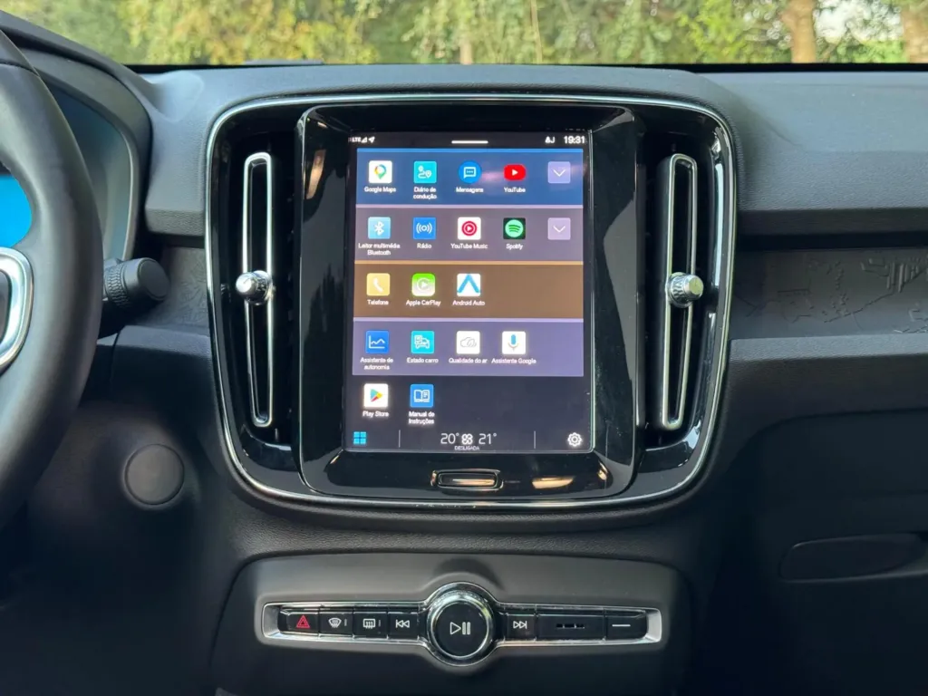 Volvo C40 Recharge Single Motor Plus — fotografia 17