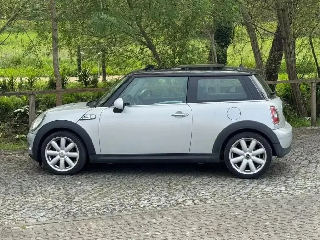 Mini 3 Portas Cooper D 50 Camden — fotografia 8
