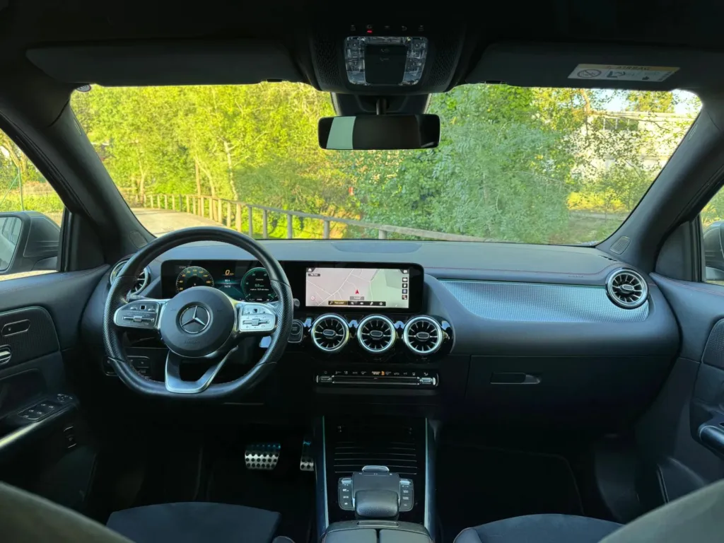 Mercedes-Benz EQA 250 AMG Line — fotografia 14
