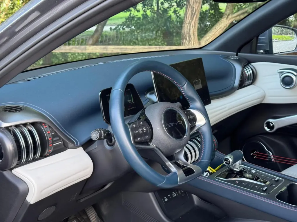 BYD Atto 3 60.48 kWh Comfort — fotografia 18