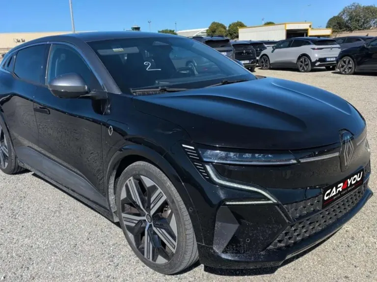 Renault Mégane E-Tech EV60 Iconic — foto 3