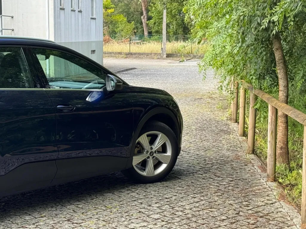 Audi Q4 e-tron 40 63 kWh SE Business — fotografia 6