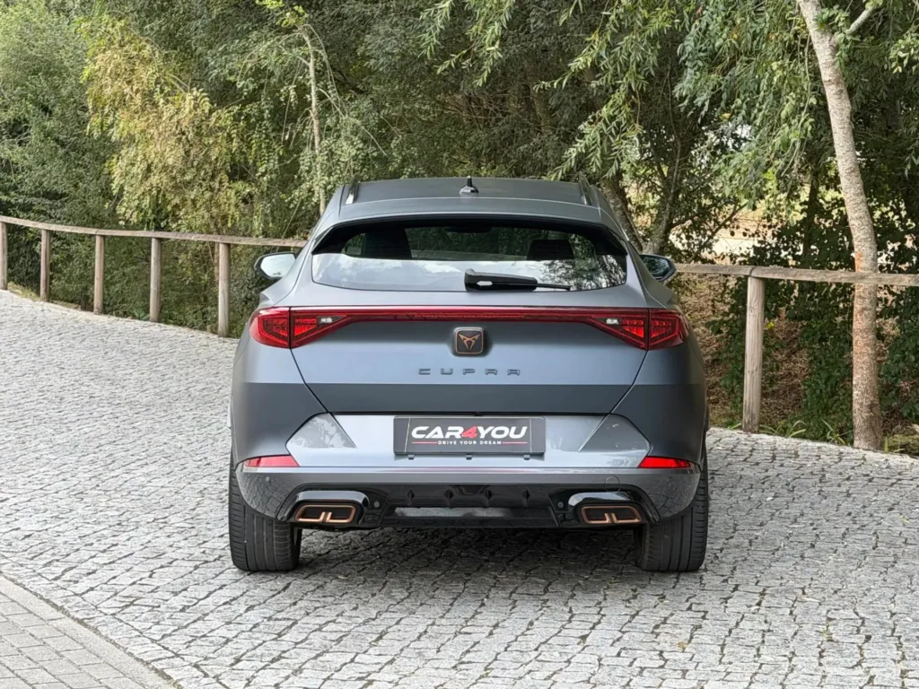 Cupra Formentor 1.4 e-Hybrid DSG — fotografia 10
