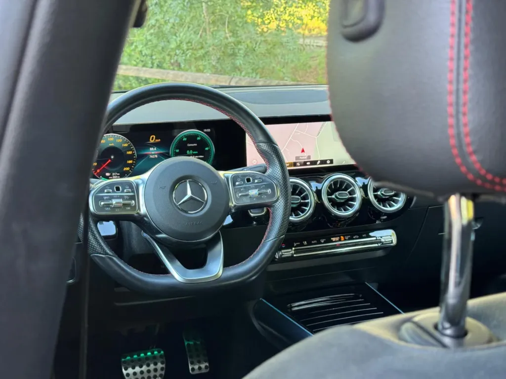 Mercedes-Benz EQA 250 AMG Line — fotografia 16