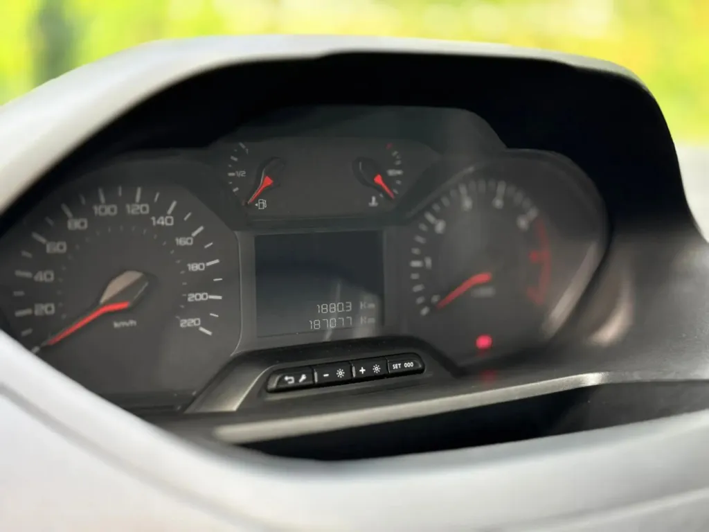 Peugeot Partner 1.5 BlueHdi Premium Standard — fotografia 14