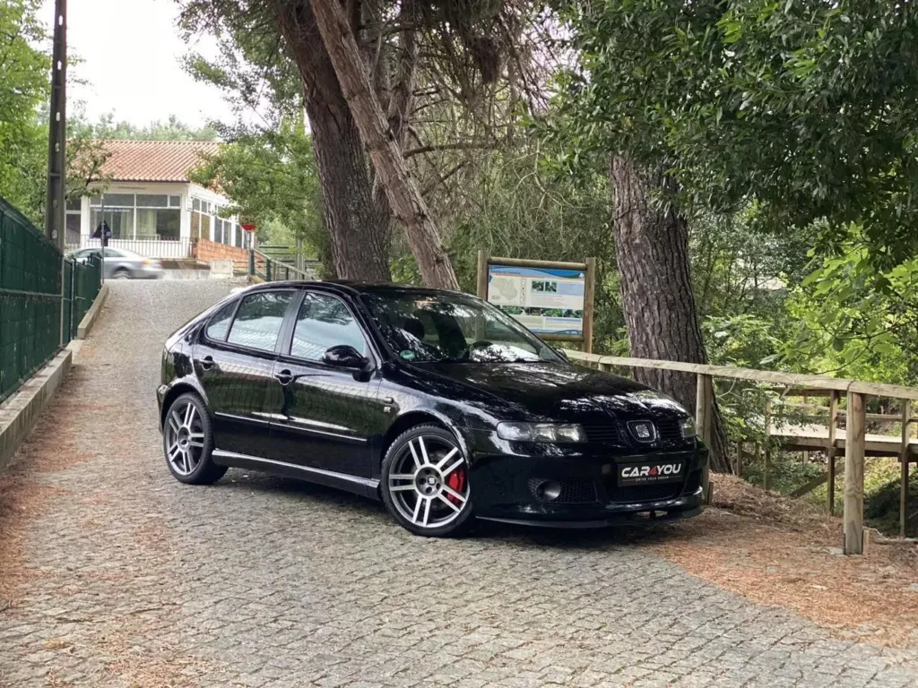 Seat Leon 1.8 T Cupra R — fotografia 3