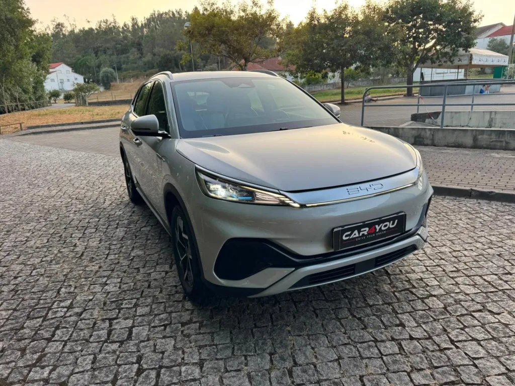 BYD Atto 3 60.48 kWh Design — fotografia 11