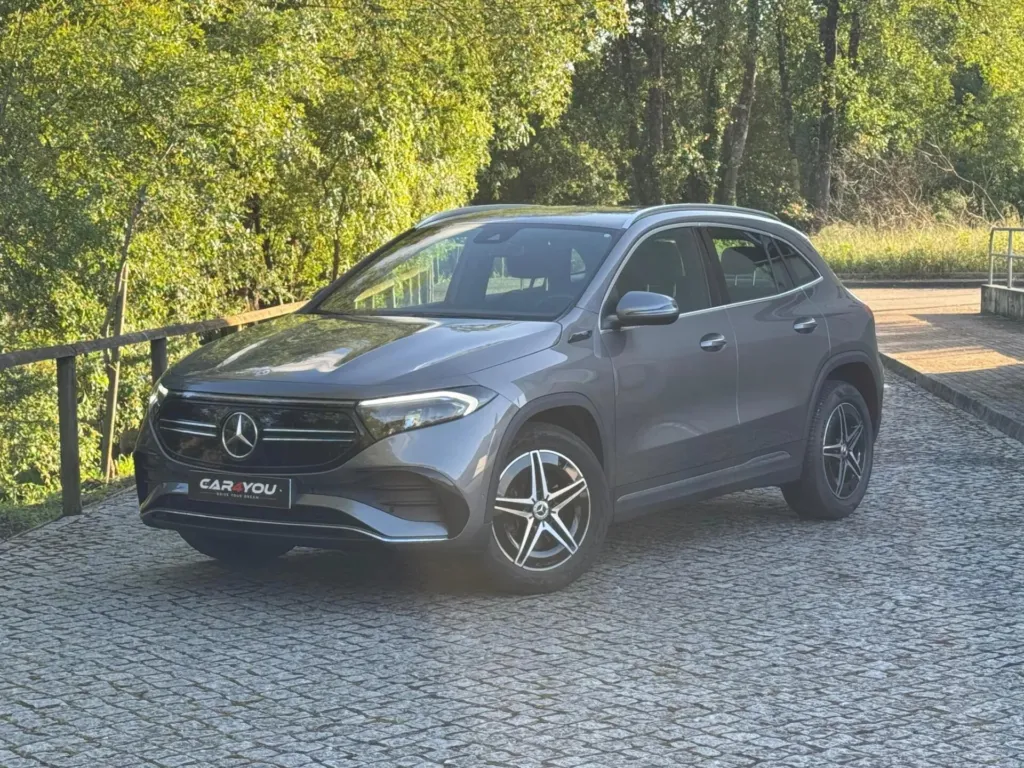 Mercedes-Benz EQA 250 AMG Line — fotografia 1