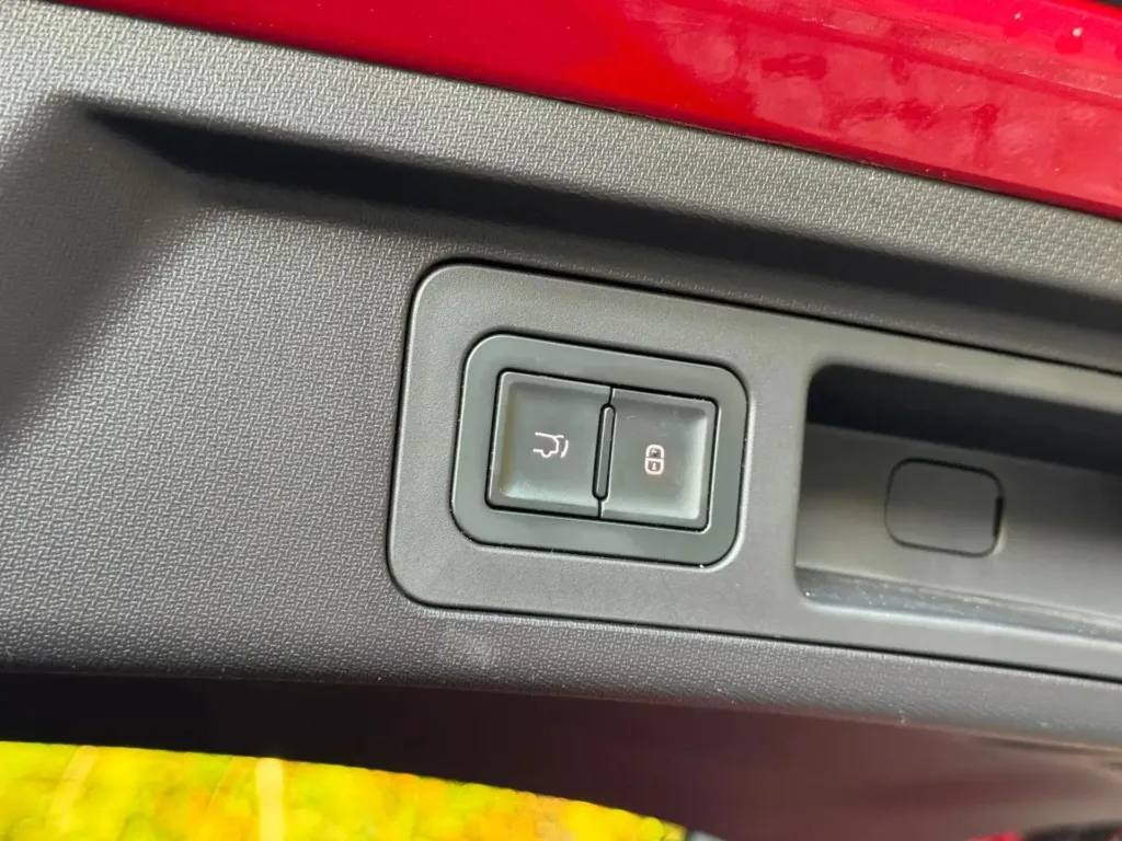 BYD Atto 3 60.48 kWh Design — fotografia 12