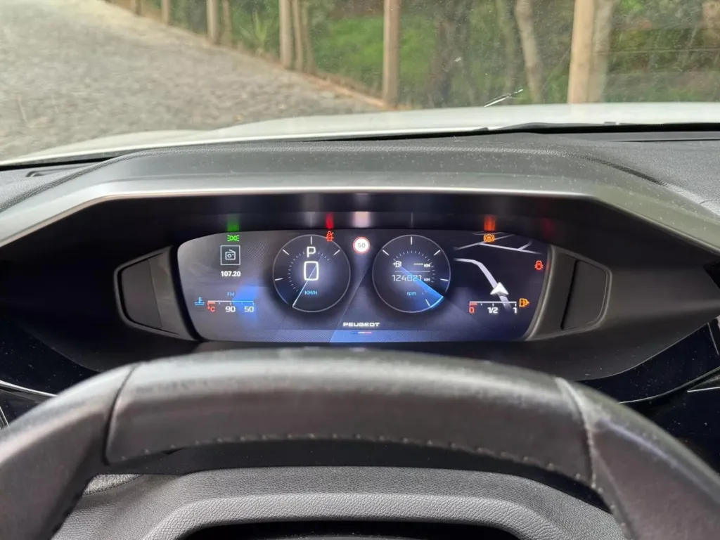 Peugeot 308 1.2 PureTech Allure EAT8 — fotografia 19