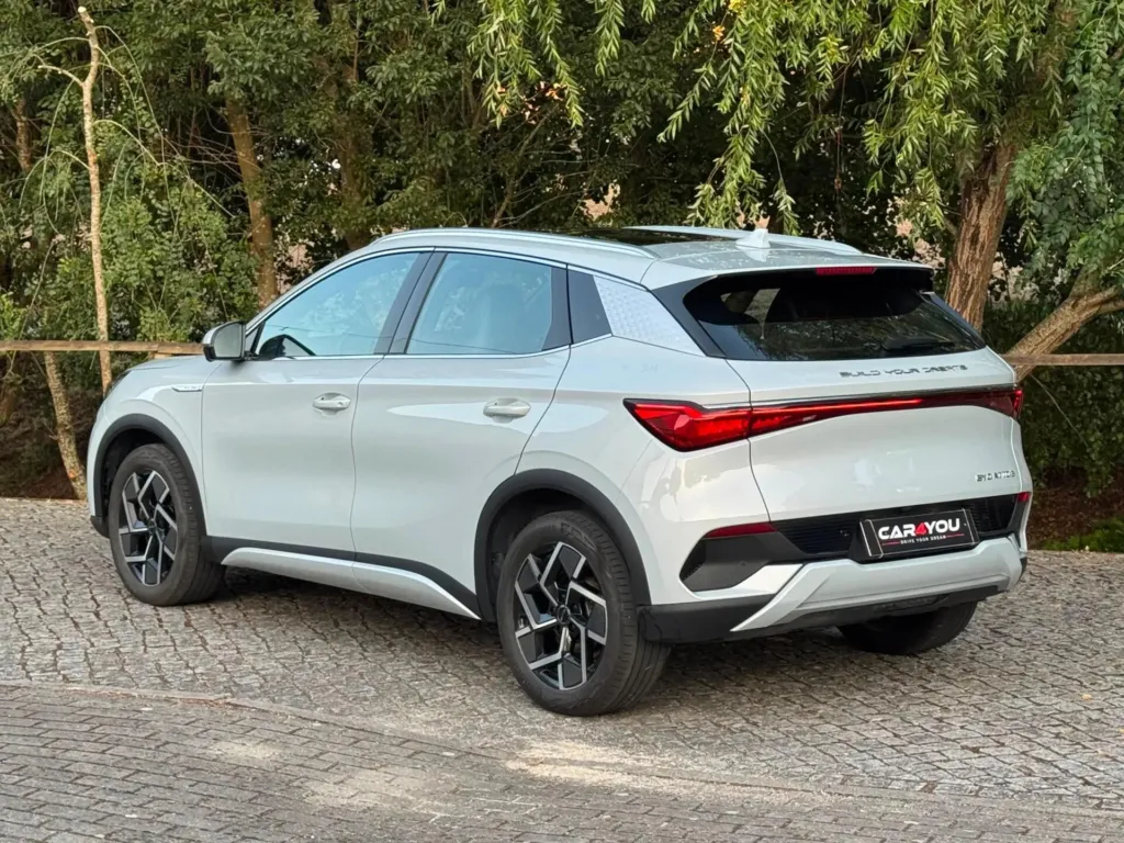 BYD Atto 3 60.48 kWh Design — fotografia 10