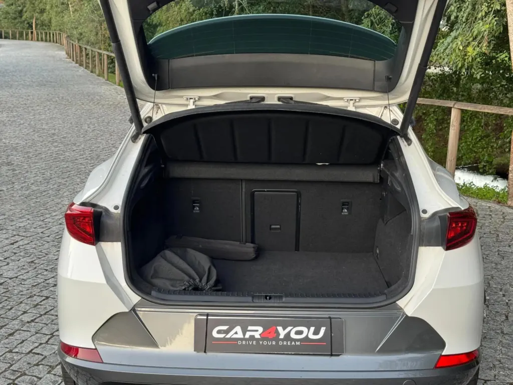 Cupra Formentor 1.4 e-Hybrid DSG VZ — fotografia 11