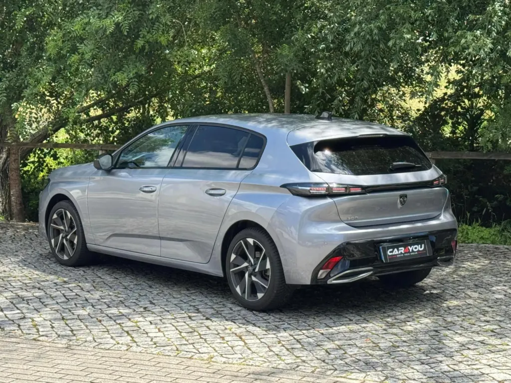 Peugeot 308 1.2 PureTech Allure Pack — fotografia 9