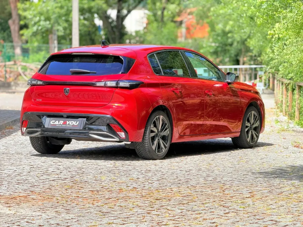 Peugeot 308 1.2 PureTech Allure — fotografia 11