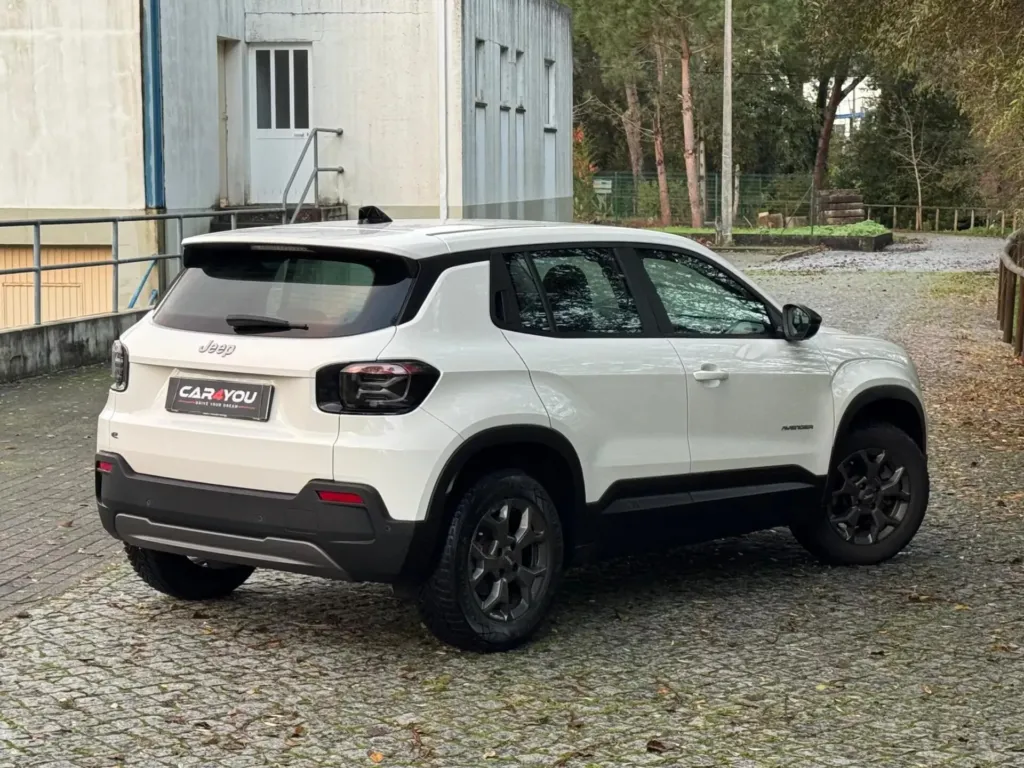 Jeep Avenger 54 kWh Longitude — fotografia 4