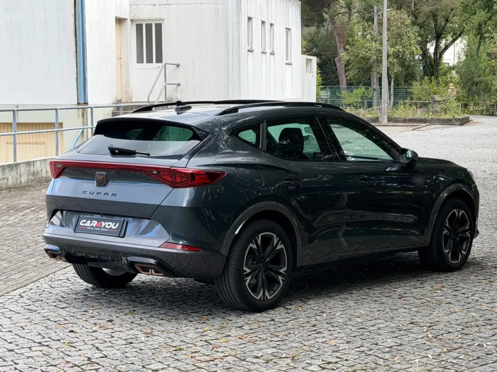 Cupra Formentor 1.4 e-Hybrid DSG — fotografia 8