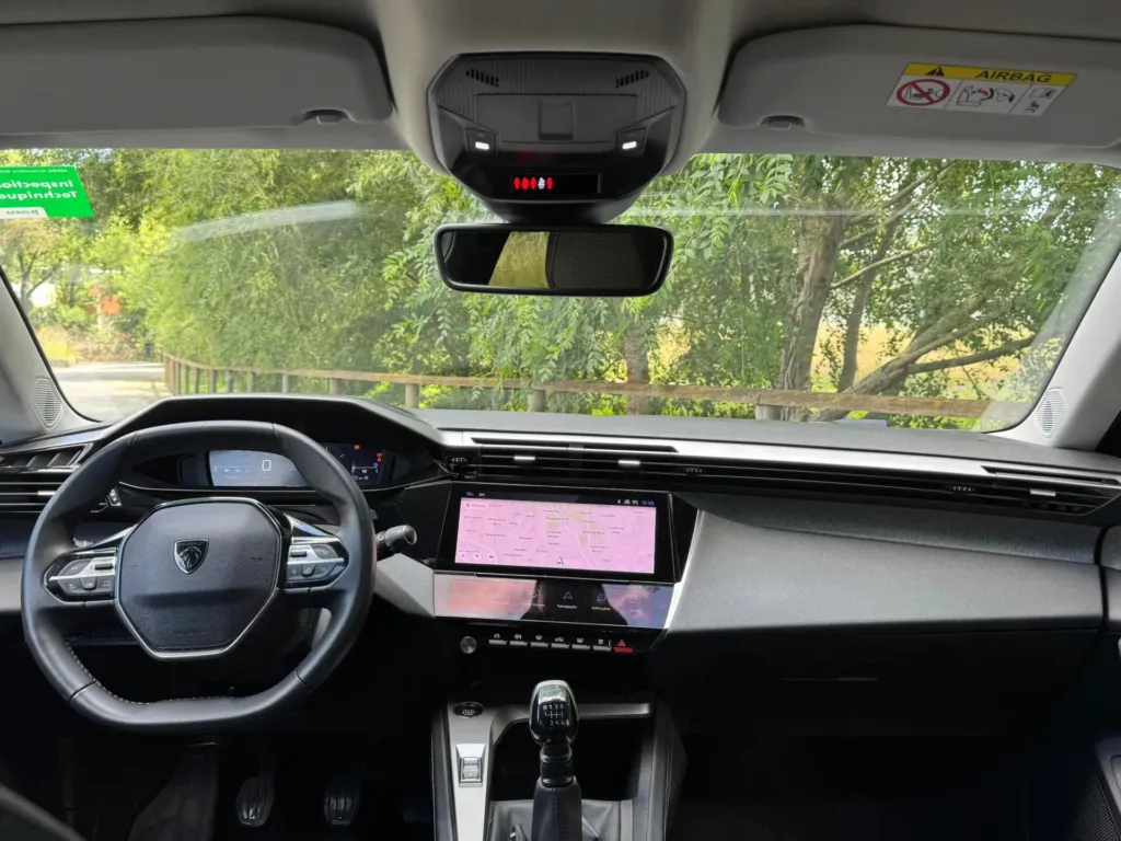 Peugeot 308 1.2 PureTech Allure Pack — fotografia 14
