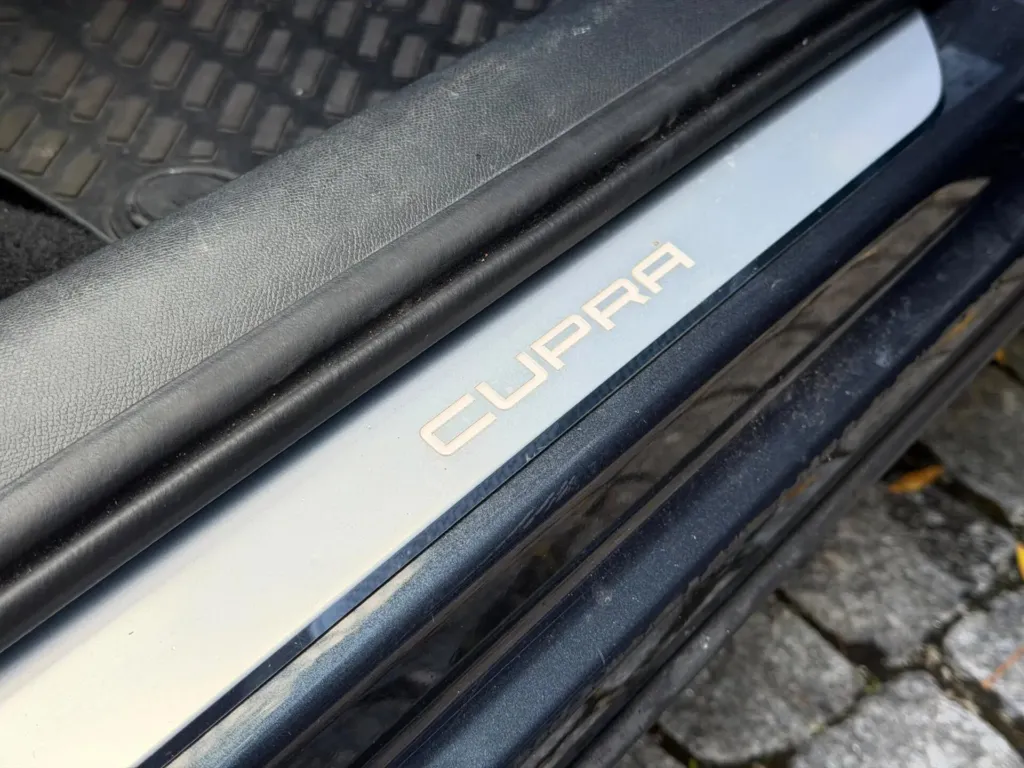 Cupra Formentor 1.4 e-Hybrid DSG — fotografia 9