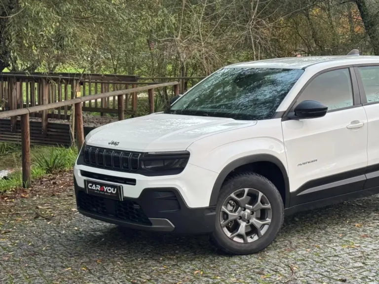 Jeep Avenger 54 kWh Longitude — foto 2