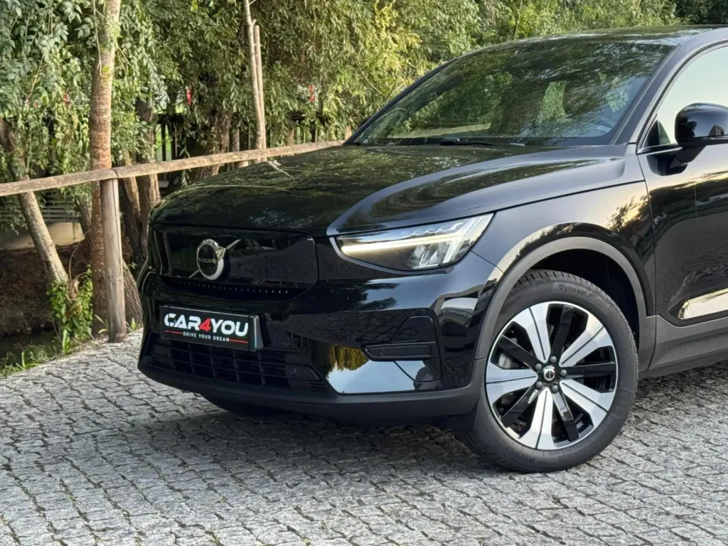 Volvo C40 Recharge Single Motor Plus — fotografia 2
