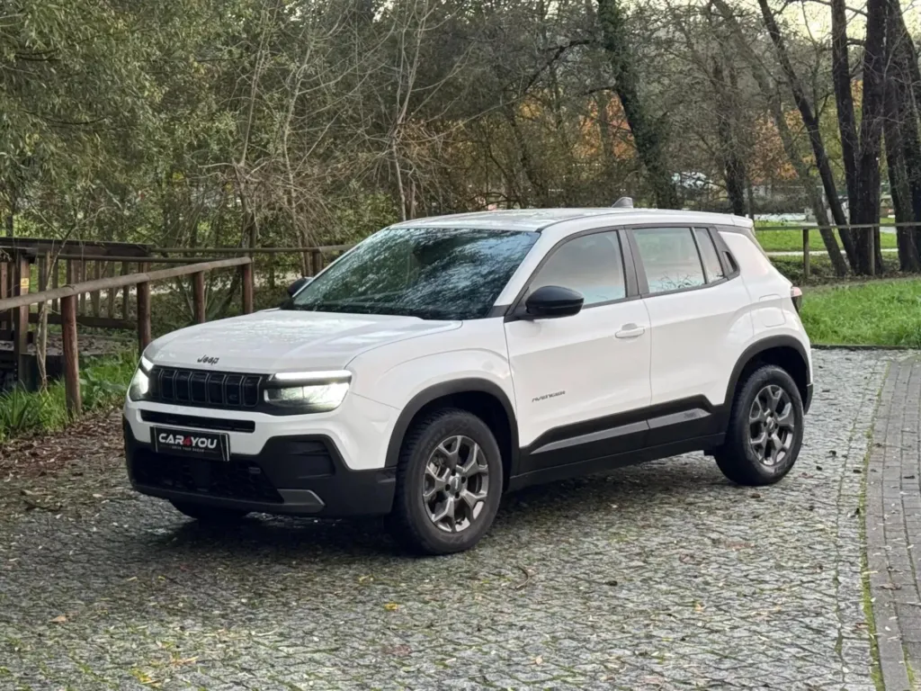 Jeep Avenger 54 kWh Longitude — fotografia 11