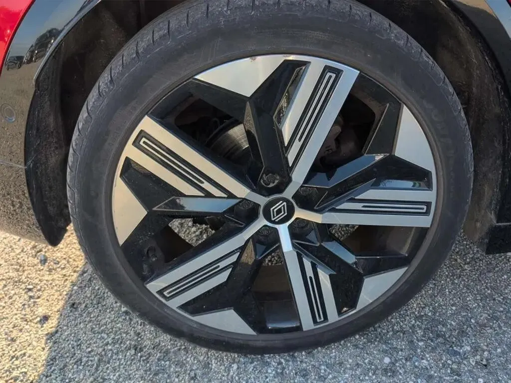 Renault Mégane E-Tech EV60 Iconic — fotografia 6