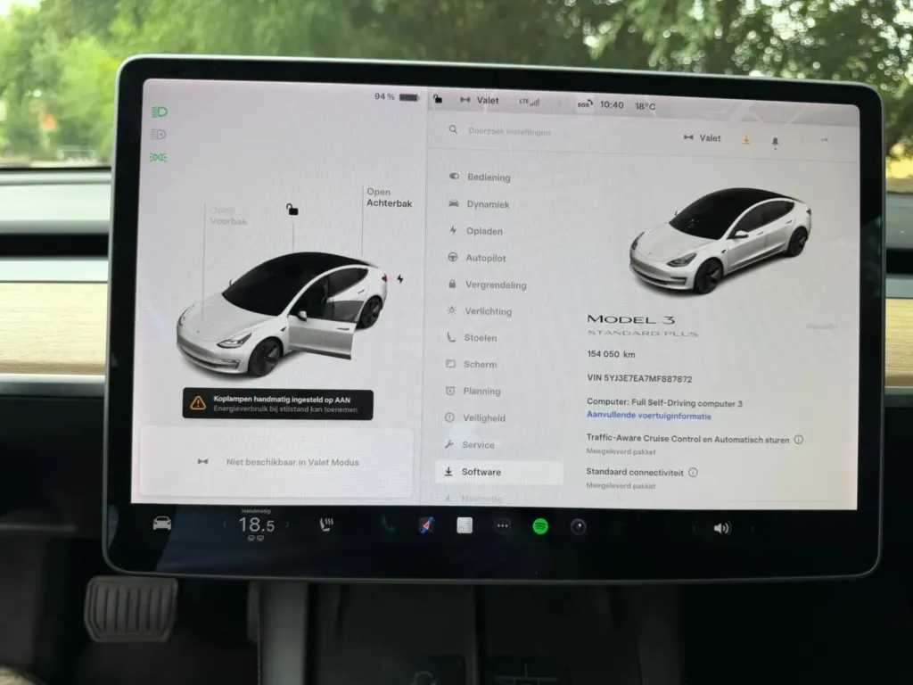Tesla Model 3 Standard Range Plus RWD — fotografia 19