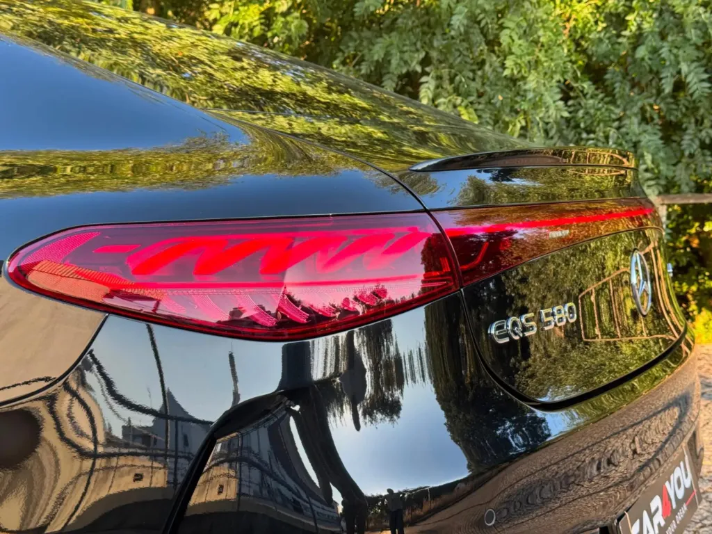 Mercedes-Benz EQS 580 4Matic Electric Art — fotografia 12