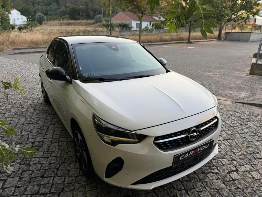 Opel Corsa-e Elegance — fotografia 9