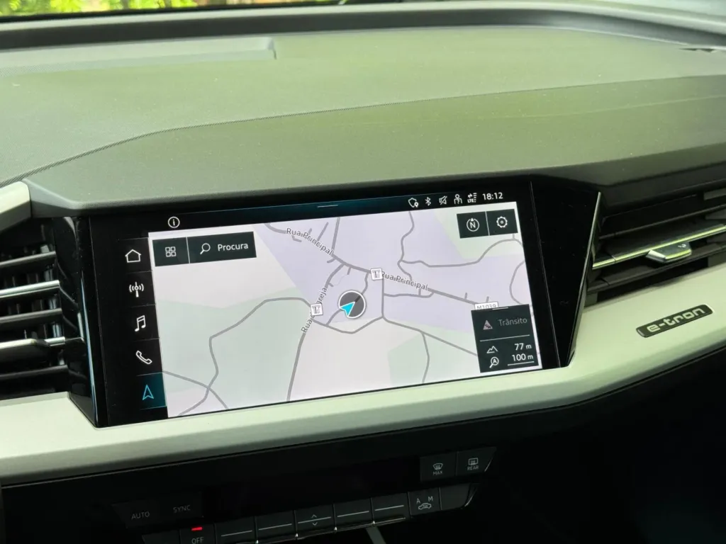 Audi Q4 e-tron 40 63 kWh SE Business — fotografia 17