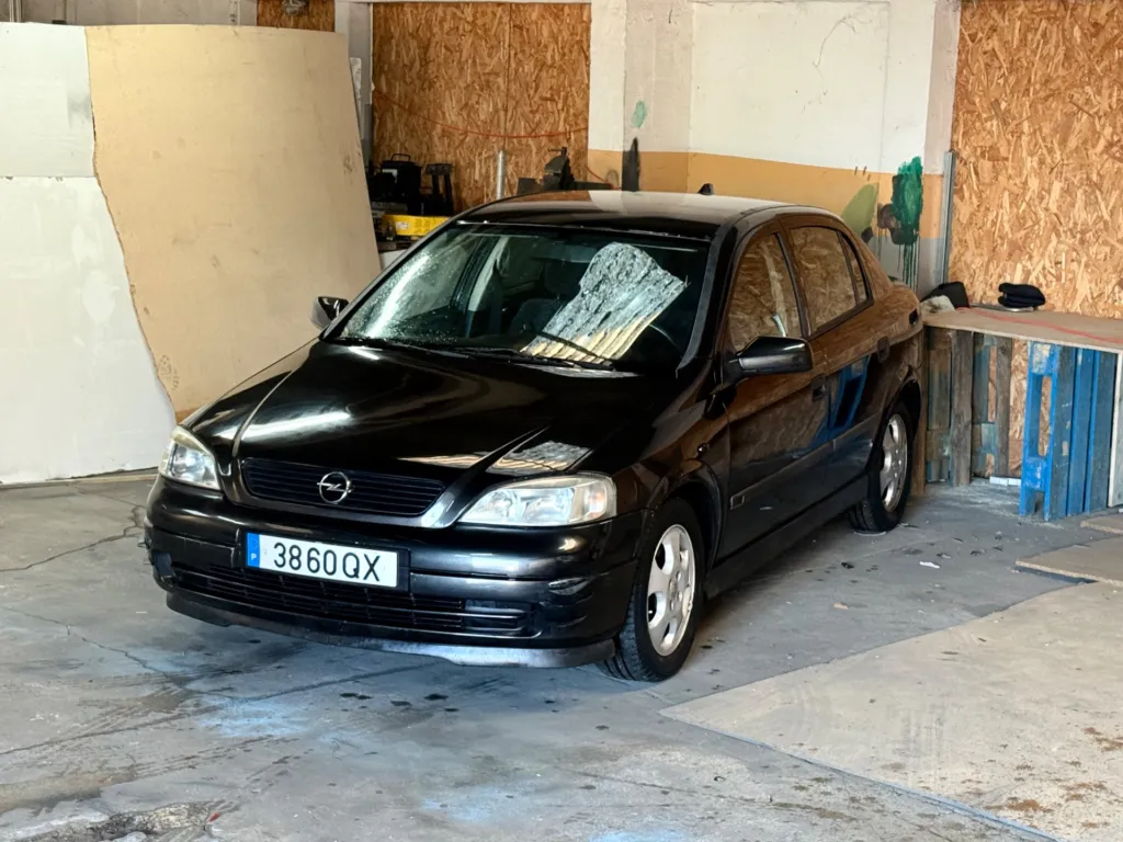 Opel Astra Gasolina — fotografia 1