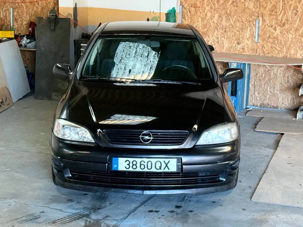 Opel Astra Gasolina — fotografia 3
