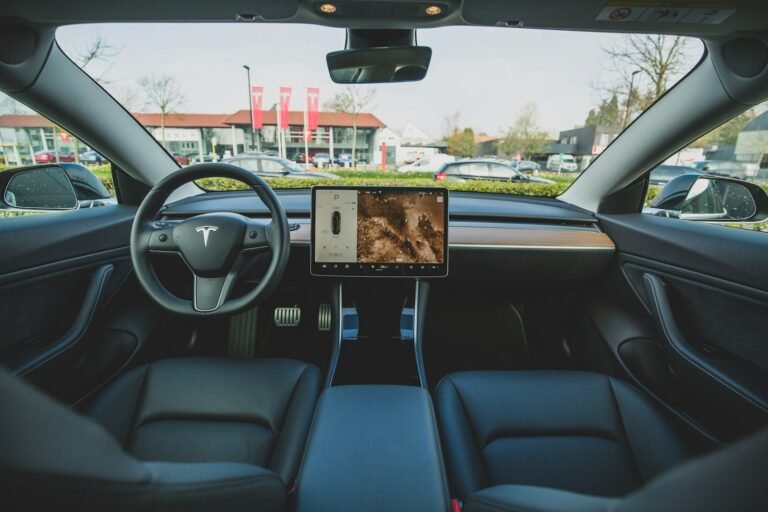 Tesla Model 3 Long Range AWD — foto 3