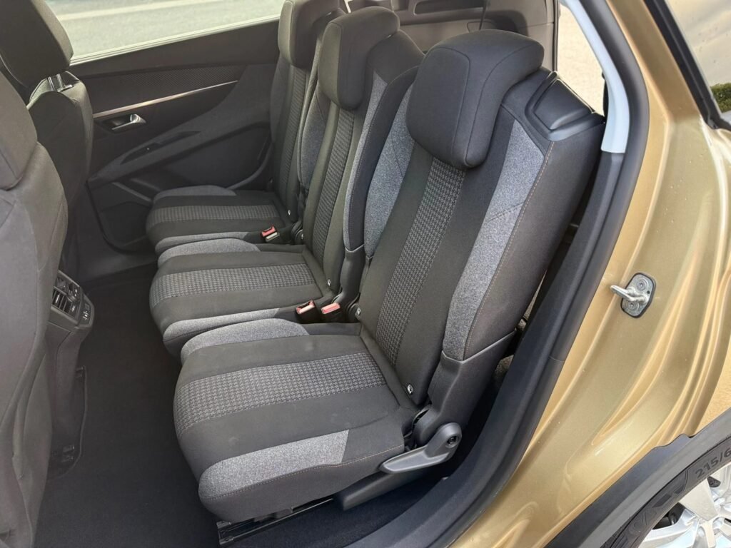 Peugeot 5008 allure — fotografia 3