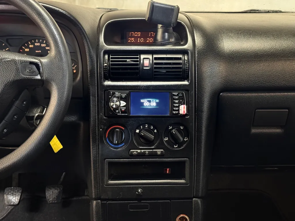 Opel Astra Gasolina — fotografia 8